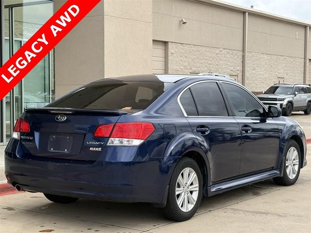 Photo of 2010 Azurite Blue Pearl Subaru Legacy