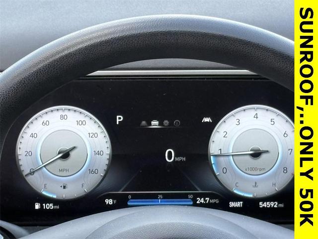Photo of 2022 Ice White Hyundai SANTA CRUZ
