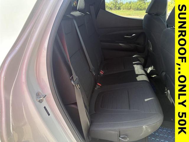 Photo of 2022 Ice White Hyundai SANTA CRUZ