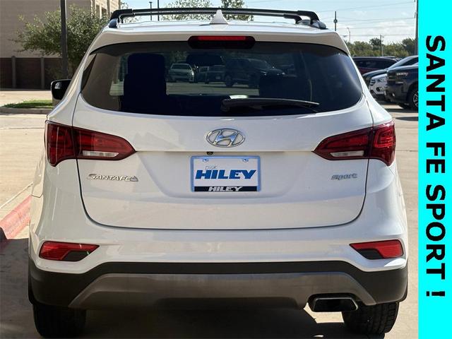 Photo of 2018 Pearl White Hyundai Santa Fe Sport