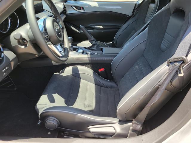 Photo of 2025 Aero Gray Metallic Mazda MX-5 Miata RF