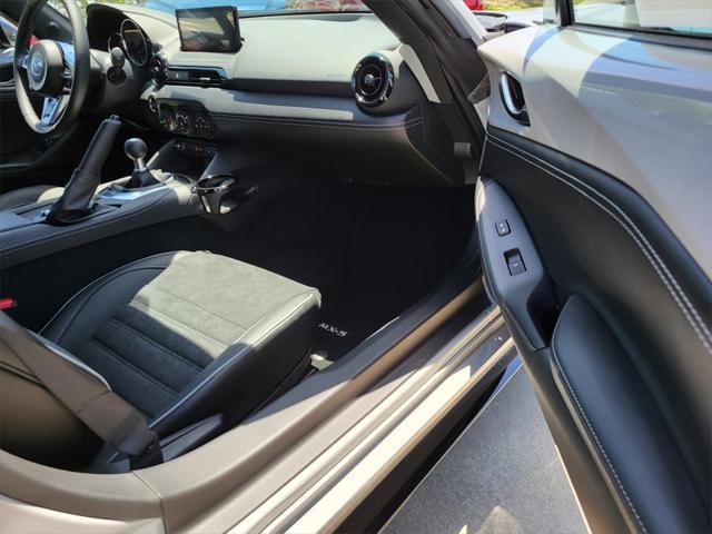 Photo of 2025 Aero Gray Metallic Mazda MX-5 Miata RF