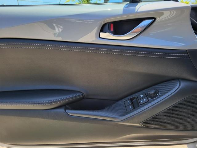 Photo of 2025 Aero Gray Metallic Mazda MX-5 Miata RF