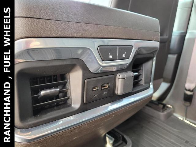 Photo of 2020 White Frost Tricoat GMC Sierra 3500