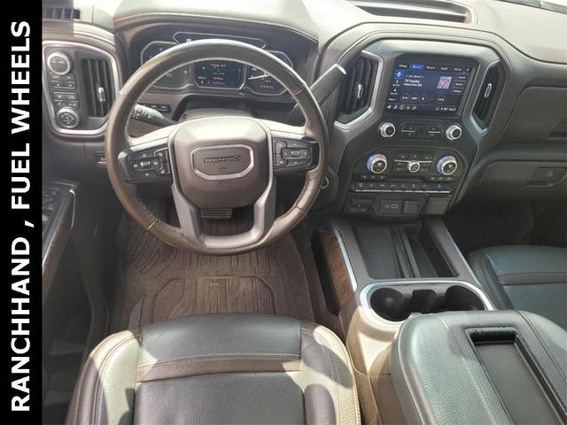 Photo of 2020 White Frost Tricoat GMC Sierra 3500