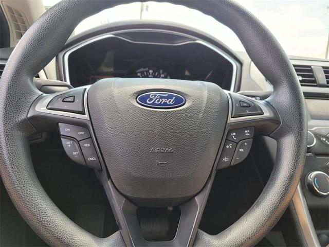 Photo of 2018 Ingot Silver Ford Fusion Hybrid