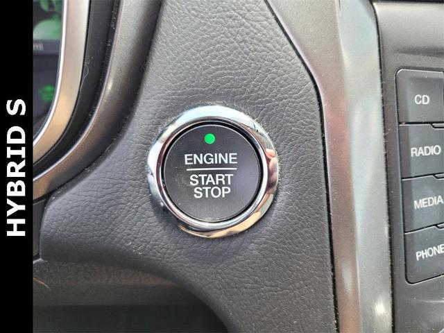 Photo of 2018 Ingot Silver Ford Fusion Hybrid