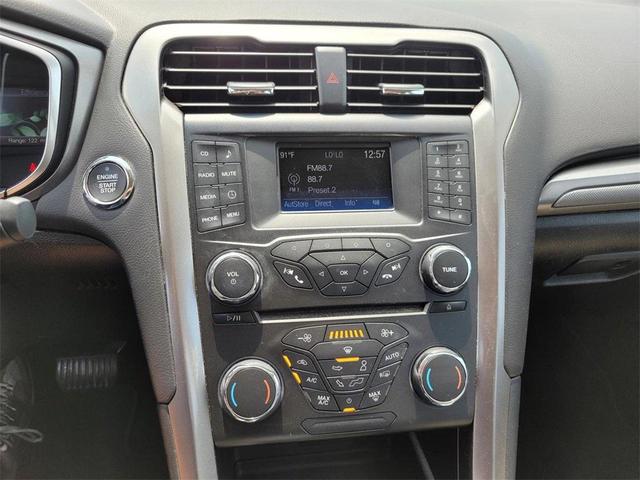 Photo of 2018 Ingot Silver Ford Fusion Hybrid