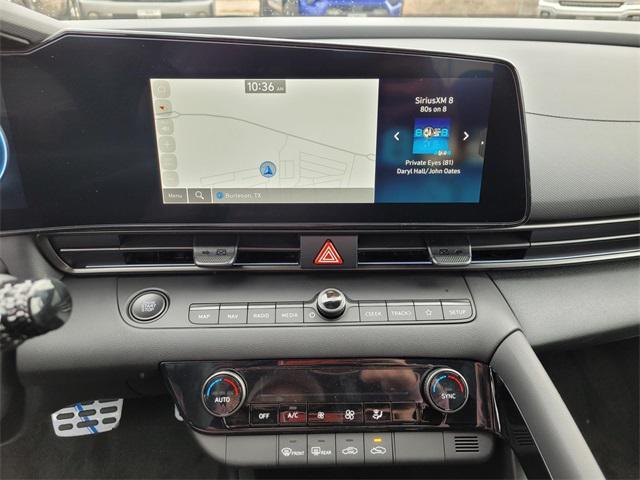 Photo of 2025 Serenity White Hyundai ELANTRA