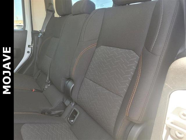 Photo of 2022 Bright White Clearcoat Jeep Gladiator