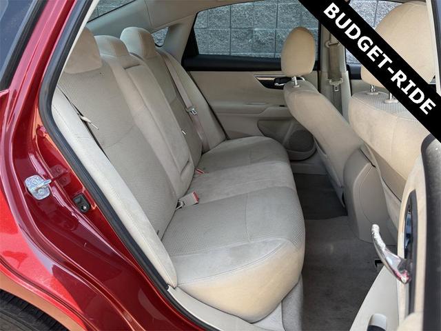 Photo of 2014 Cayenne Red Metallic Nissan Altima