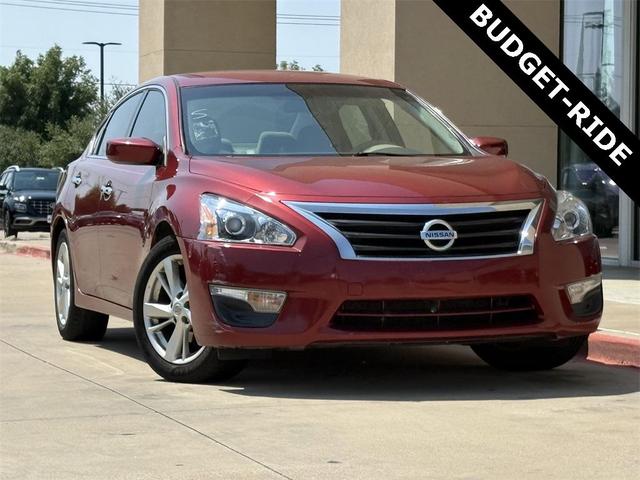 Photo of 2014 Cayenne Red Metallic Nissan Altima