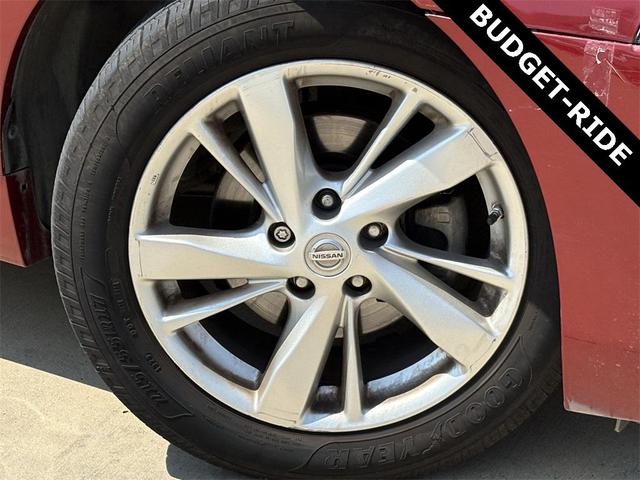 Photo of 2014 Cayenne Red Metallic Nissan Altima