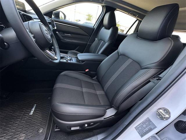 Photo of 2025 Wind Chill Pearl Mazda CX-50