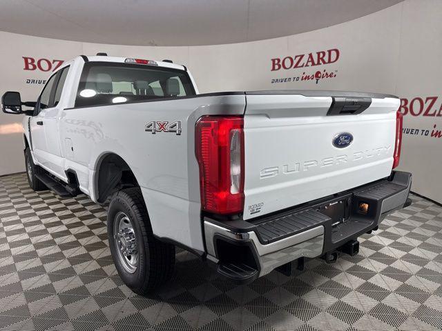 Photo of 2026 Oxford White Ford F-250