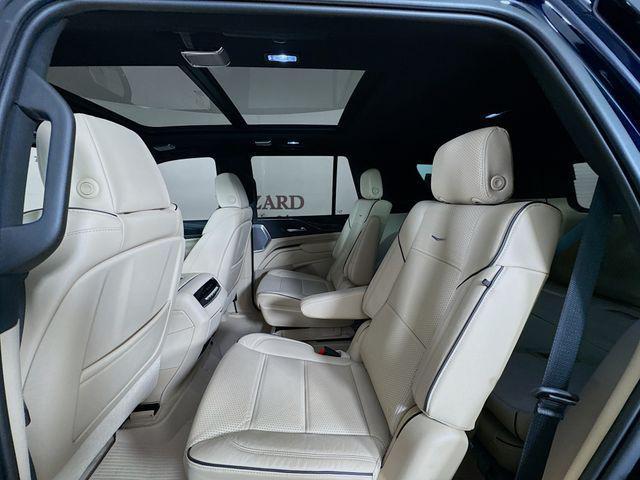 Photo of 2021 Dark Moon Blue Metallic Cadillac Escalade