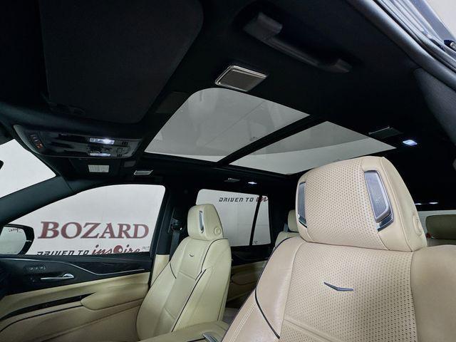 Photo of 2021 Dark Moon Blue Metallic Cadillac Escalade