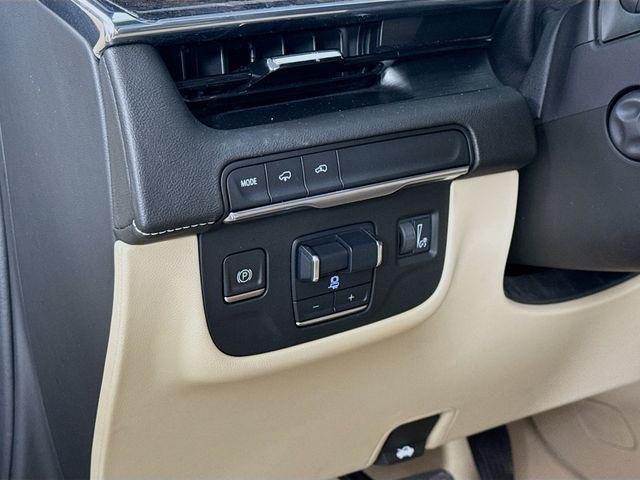 Photo of 2021 Dark Moon Blue Metallic Cadillac Escalade