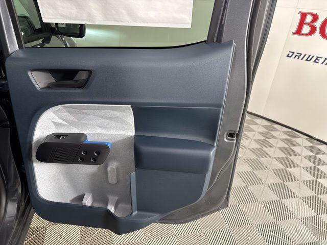 Photo of 2025 Carbonized Gray Metallic Ford Maverick