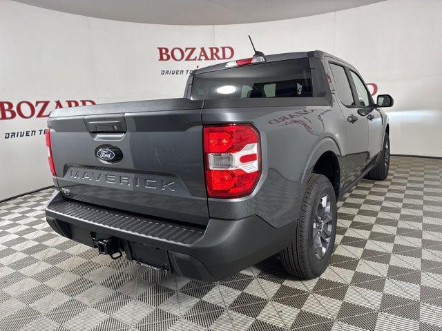 Photo of 2025 Carbonized Gray Metallic Ford Maverick