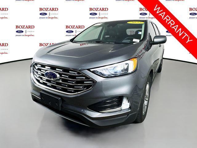 Photo of 2022 Carbonized Gray Metallic Ford Edge