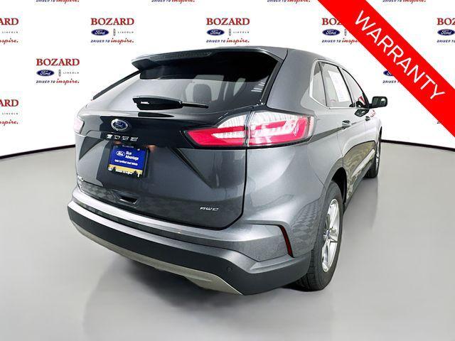 Photo of 2022 Carbonized Gray Metallic Ford Edge