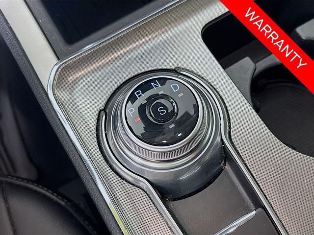 Photo of 2022 Carbonized Gray Metallic Ford Edge