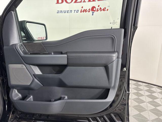 Photo of 2025 Agate Black Metallic Ford F-150