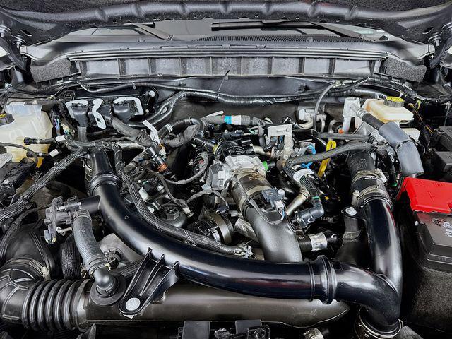 Photo of 2024 Carbonized Gray Metallic Ford Bronco