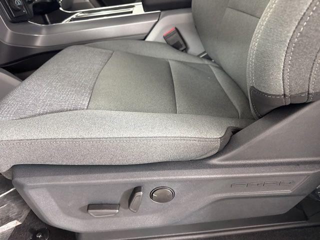 Photo of 2025 Oxford White Ford F-150