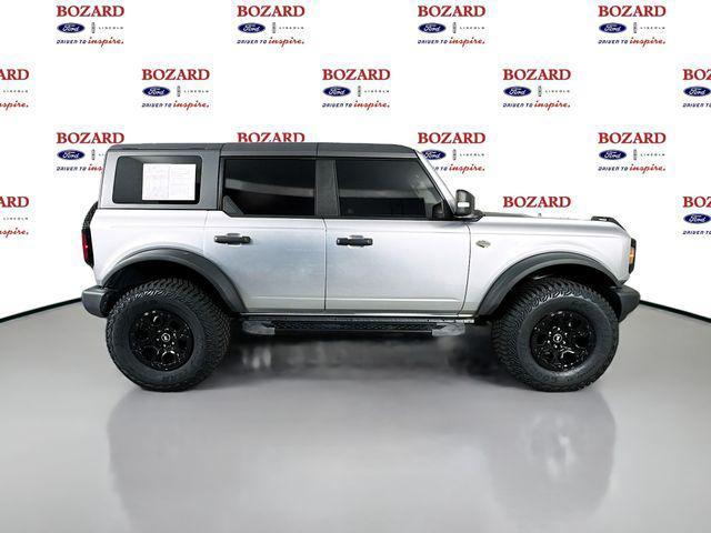 Photo of 2022 Iconic Silver Metallic Ford Bronco