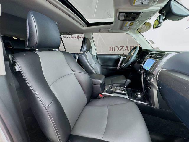 Photo of 2021 Super White Toyota 4Runner