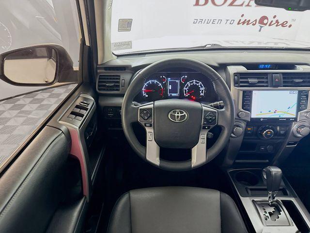 Photo of 2021 Super White Toyota 4Runner