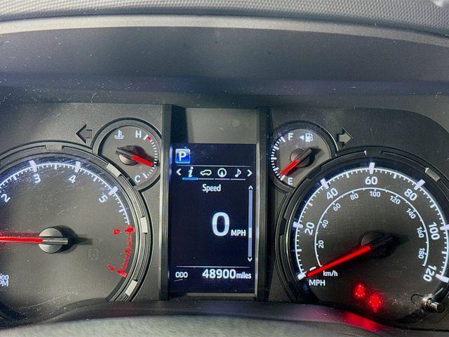 Photo of 2021 Super White Toyota 4Runner