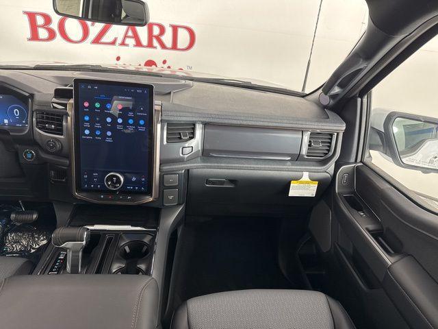 Photo of 2025 Oxford White Ford F-150 Lightning