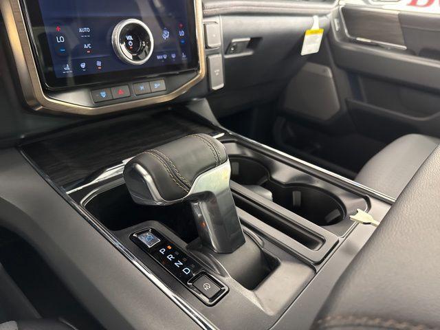 Photo of 2025 Oxford White Ford F-150 Lightning