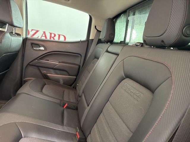 Photo of 2020 Onyx Black GMC Canyon