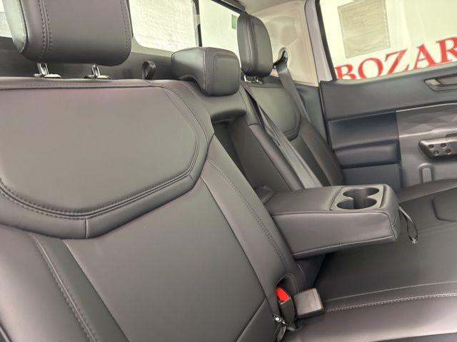 Photo of 2025 Space White Metallic Ford Maverick