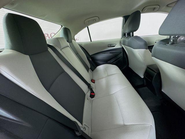 Photo of 2022 White Toyota Corolla