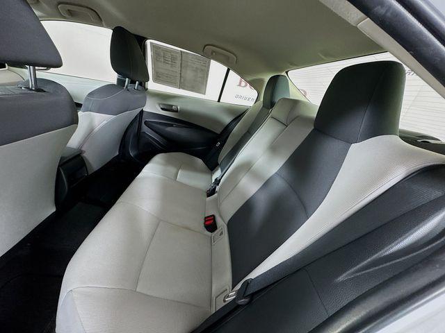 Photo of 2022 White Toyota Corolla