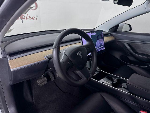 Photo of 2020 Pearl White Multi-Coat Tesla Model 3