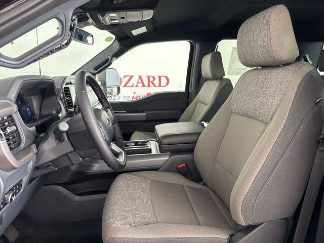 Photo of 2025 Agate Black Metallic Ford F-150
