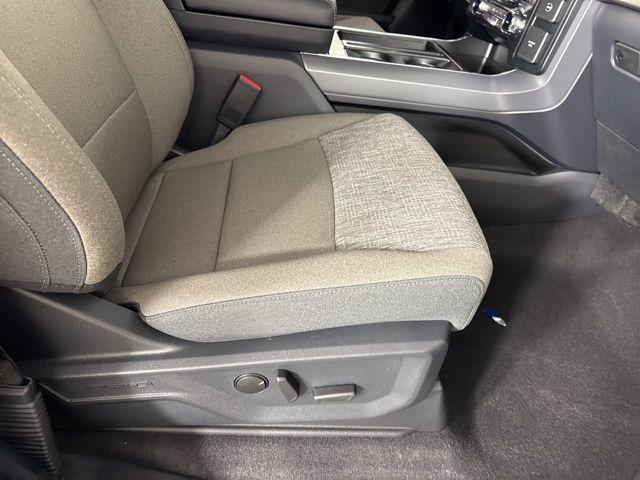 Photo of 2025 Agate Black Metallic Ford F-150