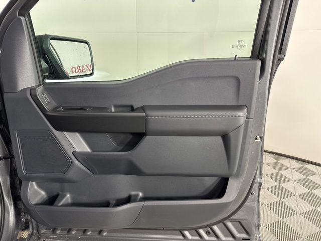 Photo of 2025 Carbonized Gray Metallic Ford F-150