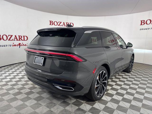 Photo of 2025 Chroma Caviar Dark Gray Metallic Clearcoat Lincoln Nautilus