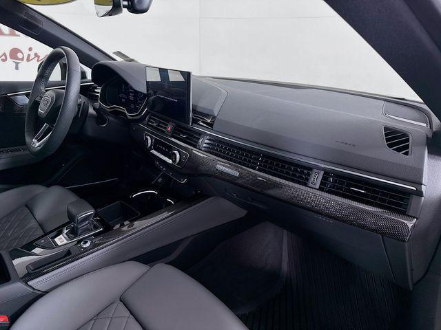 Photo of 2024 Grey Audi S5
