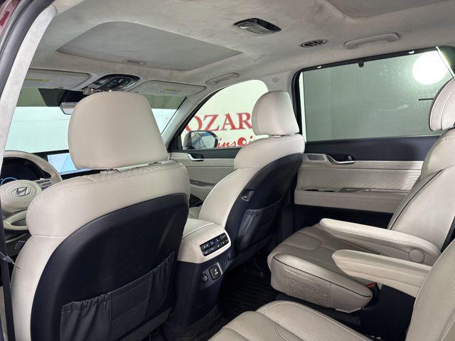 Photo of 2024 Sierra Burgundy Hyundai PALISADE