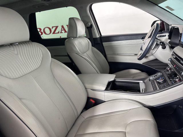 Photo of 2024 Sierra Burgundy Hyundai PALISADE
