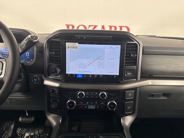 Photo of 2025 Oxford White Ford F-150