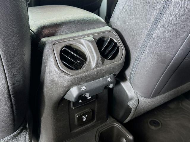 Photo of 2023 Earl Clearcoat Jeep Wrangler